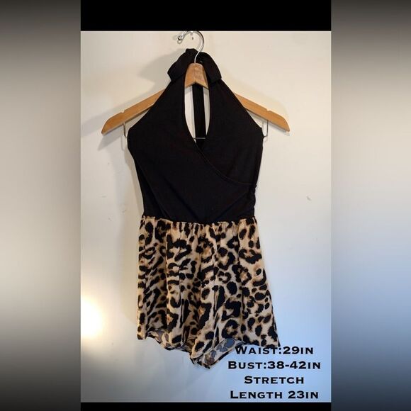 🔴SHEIN Cheetah Print& Black S:M Shorts romper stretch hugs the right curves EUC - Picture 3 of 5